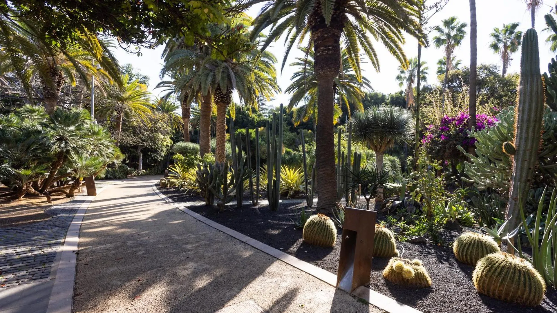 Holiday home Home2Book La Casa Toscal Santa Cruz, Private Garage Spain